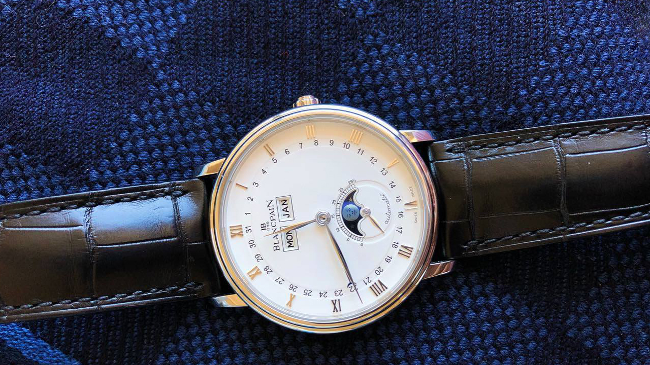 宝珀手表表盘如何进行翻修？